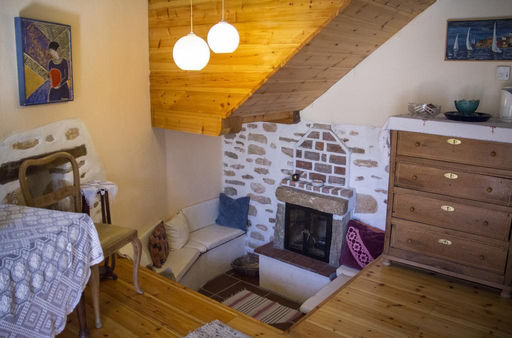 Efipoi Apartment Pinakatai Luaran gambar
